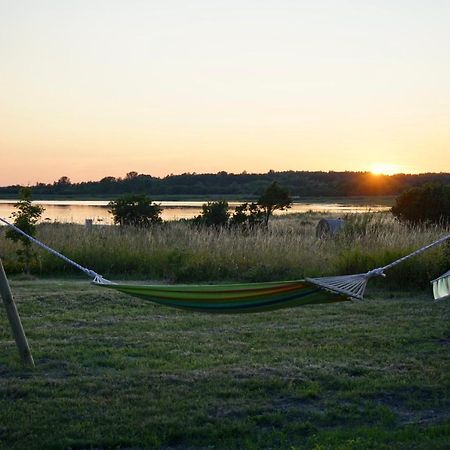 Saare Glamping Hotel Salme Bagian luar foto