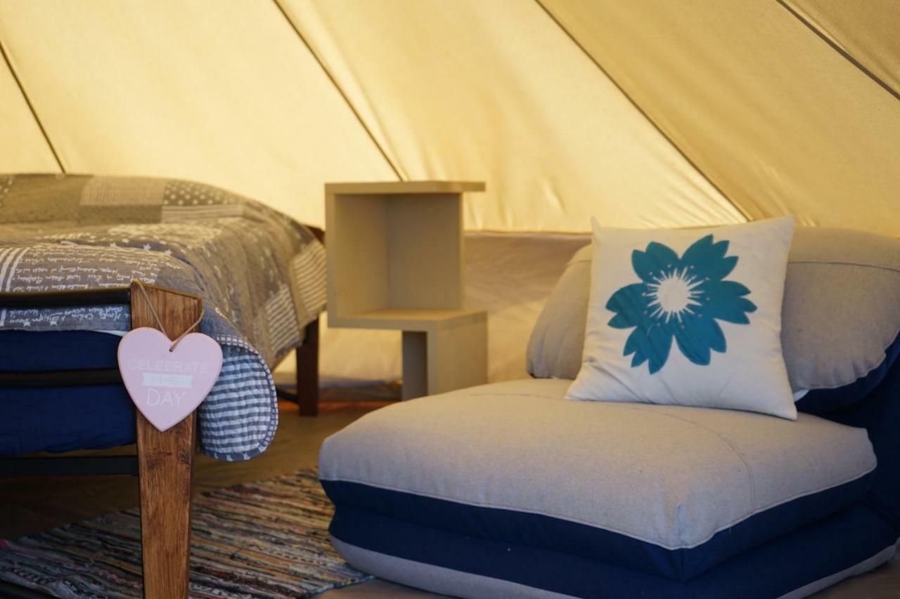 Saare Glamping Hotel Salme Bagian luar foto
