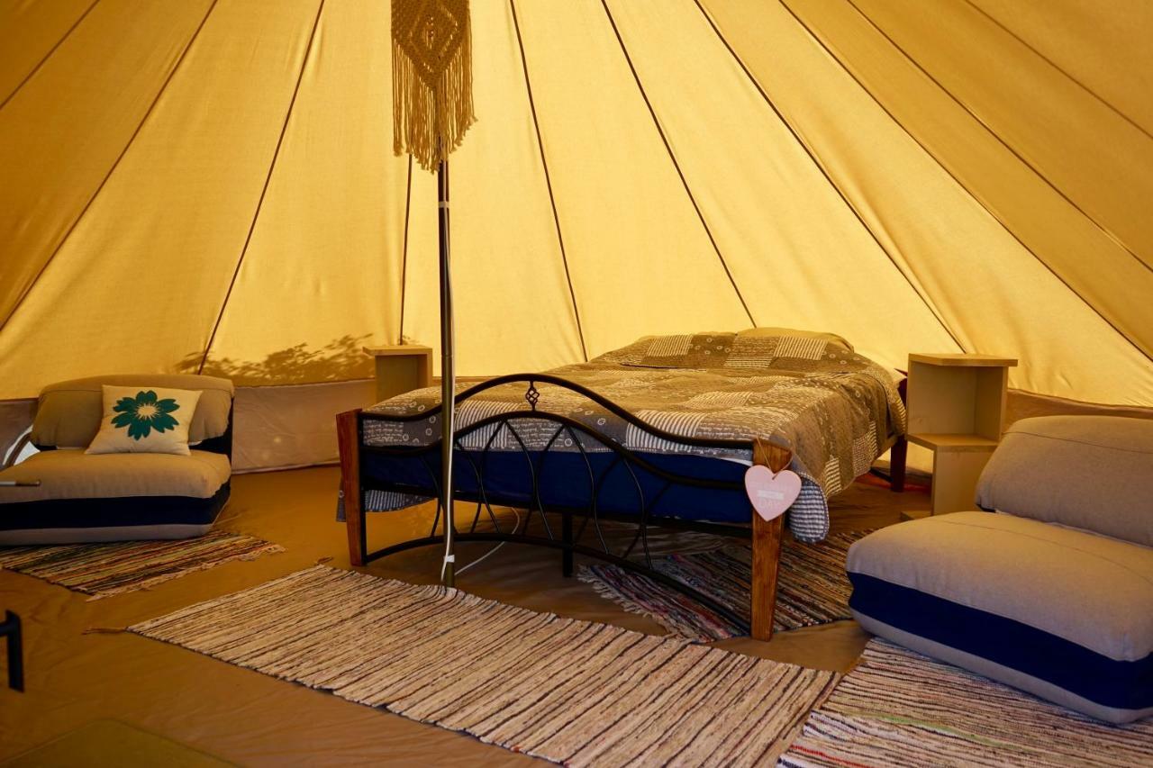 Saare Glamping Hotel Salme Bagian luar foto
